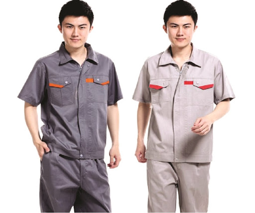 Nhà sản xuất: Bảo hộ Kim Hoàng Gia

Đặc điểm: May theo thiết kế

Chất liệu: Theo yêu cầu

Màu sắc: Theo yêu cầu

Kích cỡ: 5-9